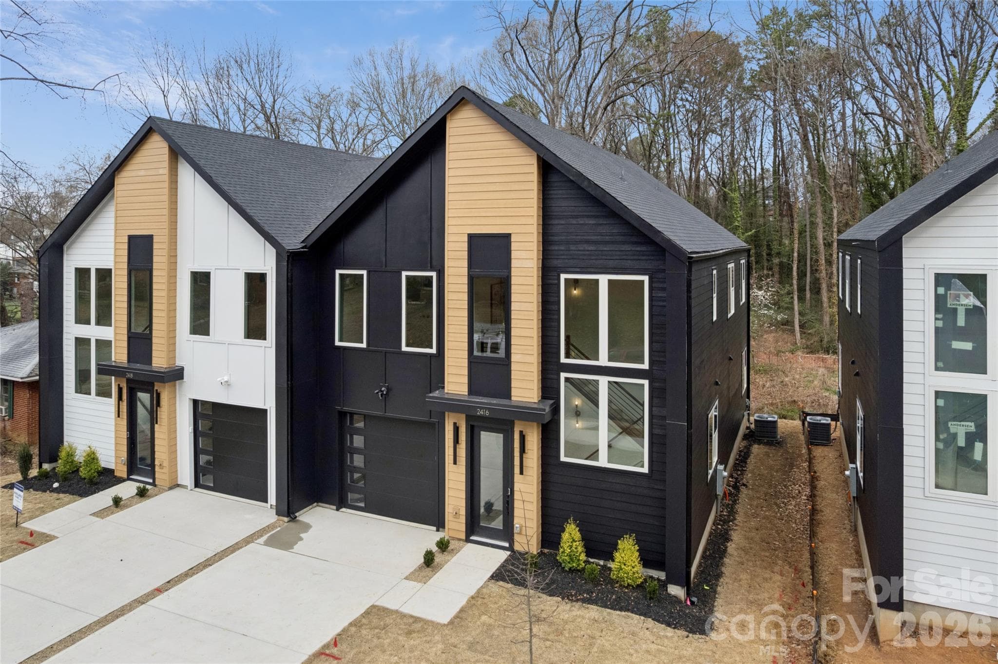Townhouse at 2416 Crestview Drive, Charlotte, photo 2 of 47