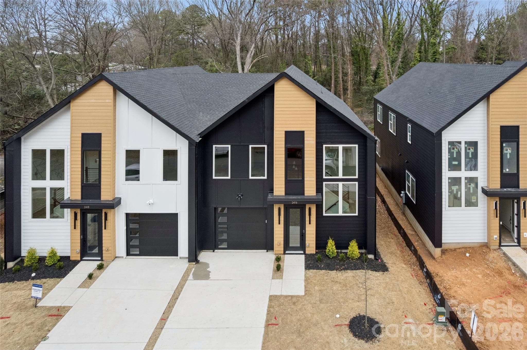 Townhouse at 2416 Crestview Drive, Charlotte, photo 46 of 47