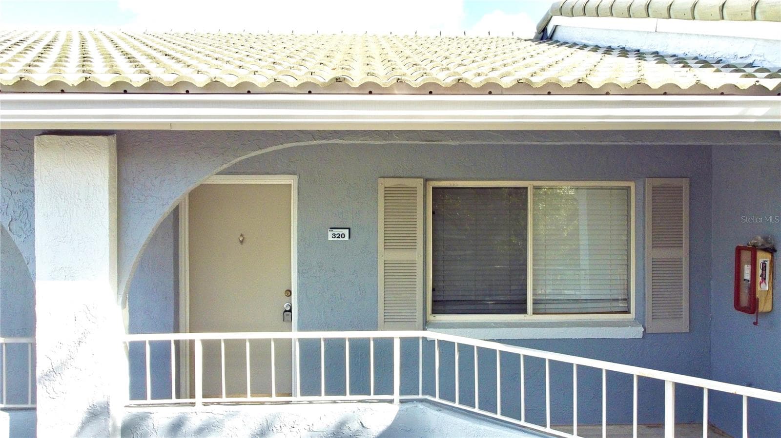 120 BLUE POINT WAY #320