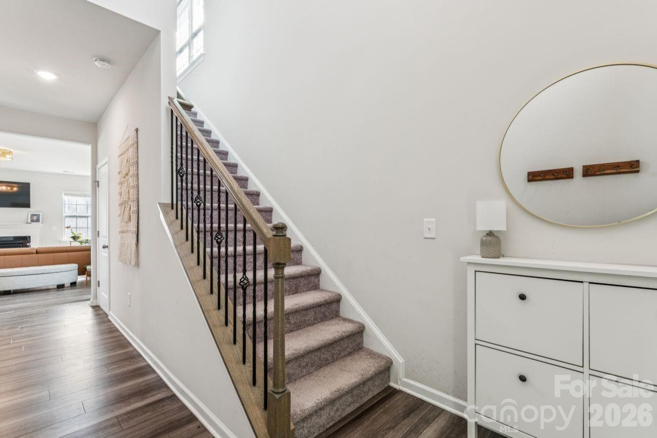 Single Family Residence at 221 Shadowbrook Way, Camden, photo 5 of 31