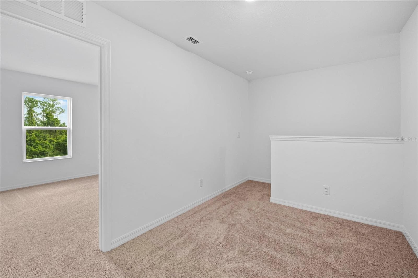 Townhouse at 560 BAY LEAF DR, POINCIANA, photo 13 of 23