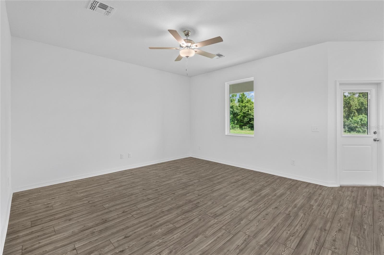 Townhouse at 576 BAY LEAF DR, POINCIANA, photo 10 of 23