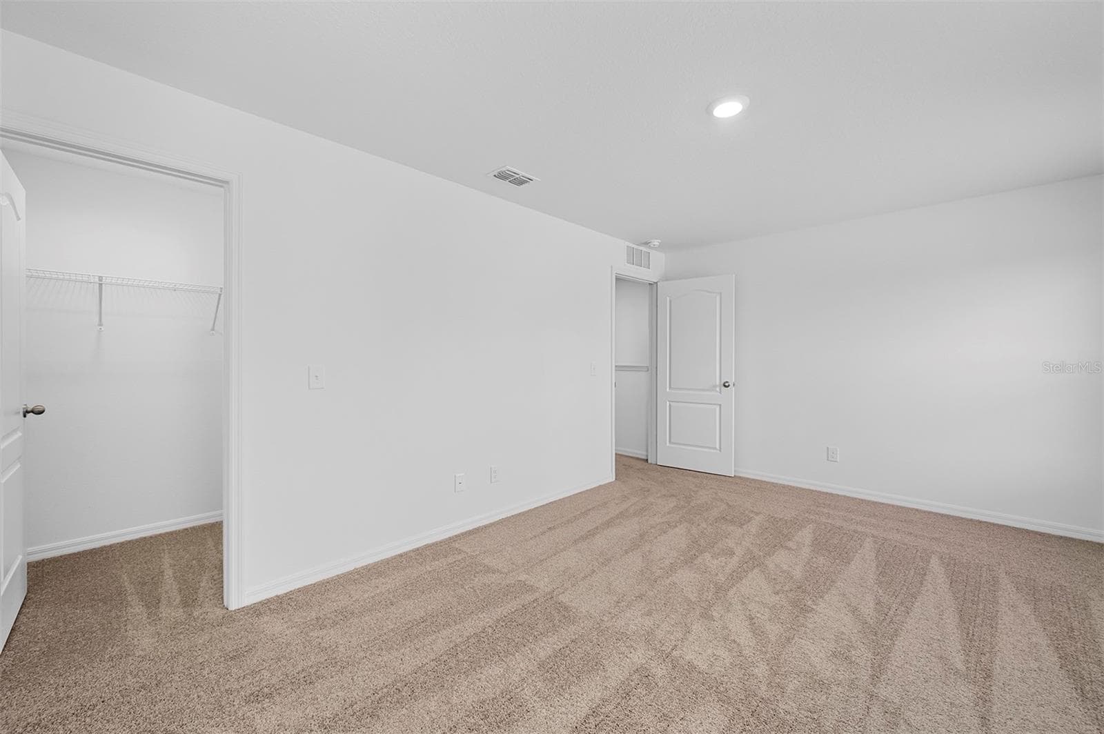 Townhouse at 556 BAY LEAF DR, POINCIANA, photo 9 of 16