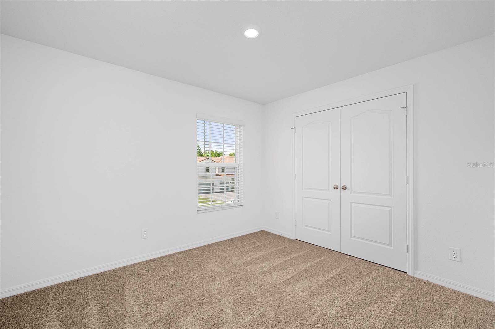 Townhouse at 556 BAY LEAF DR, POINCIANA, photo 13 of 16