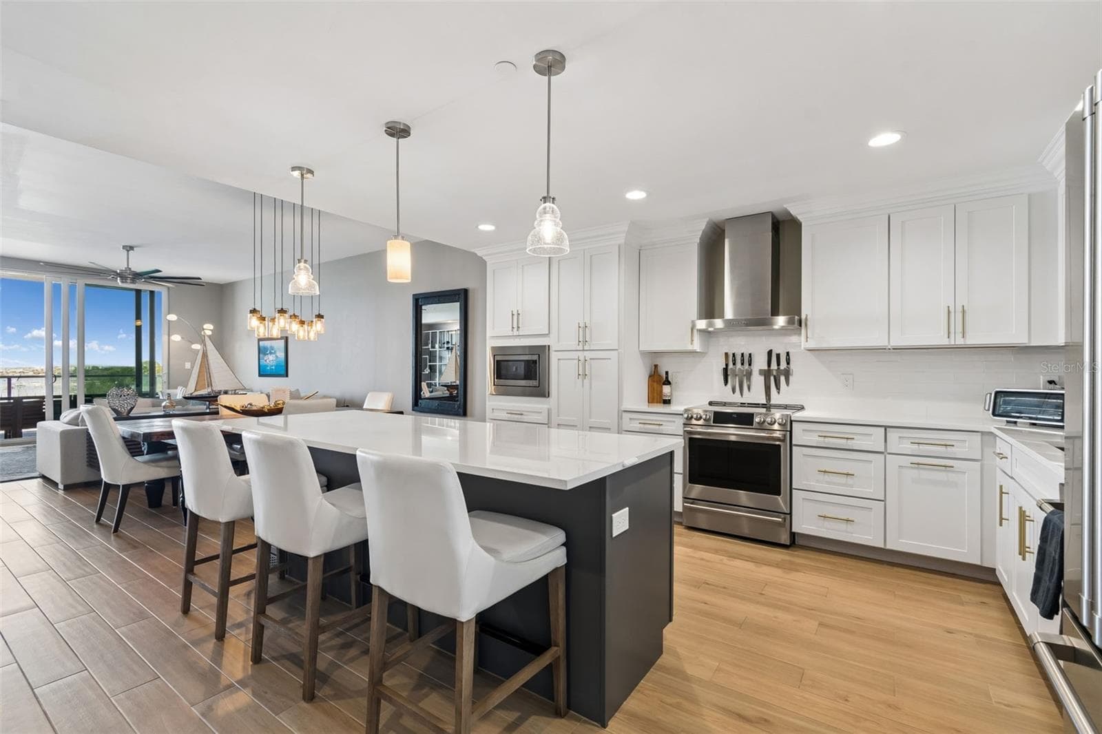 Condominium at 920 N OSCEOLA AVE #604, CLEARWATER, photo 14 of 100