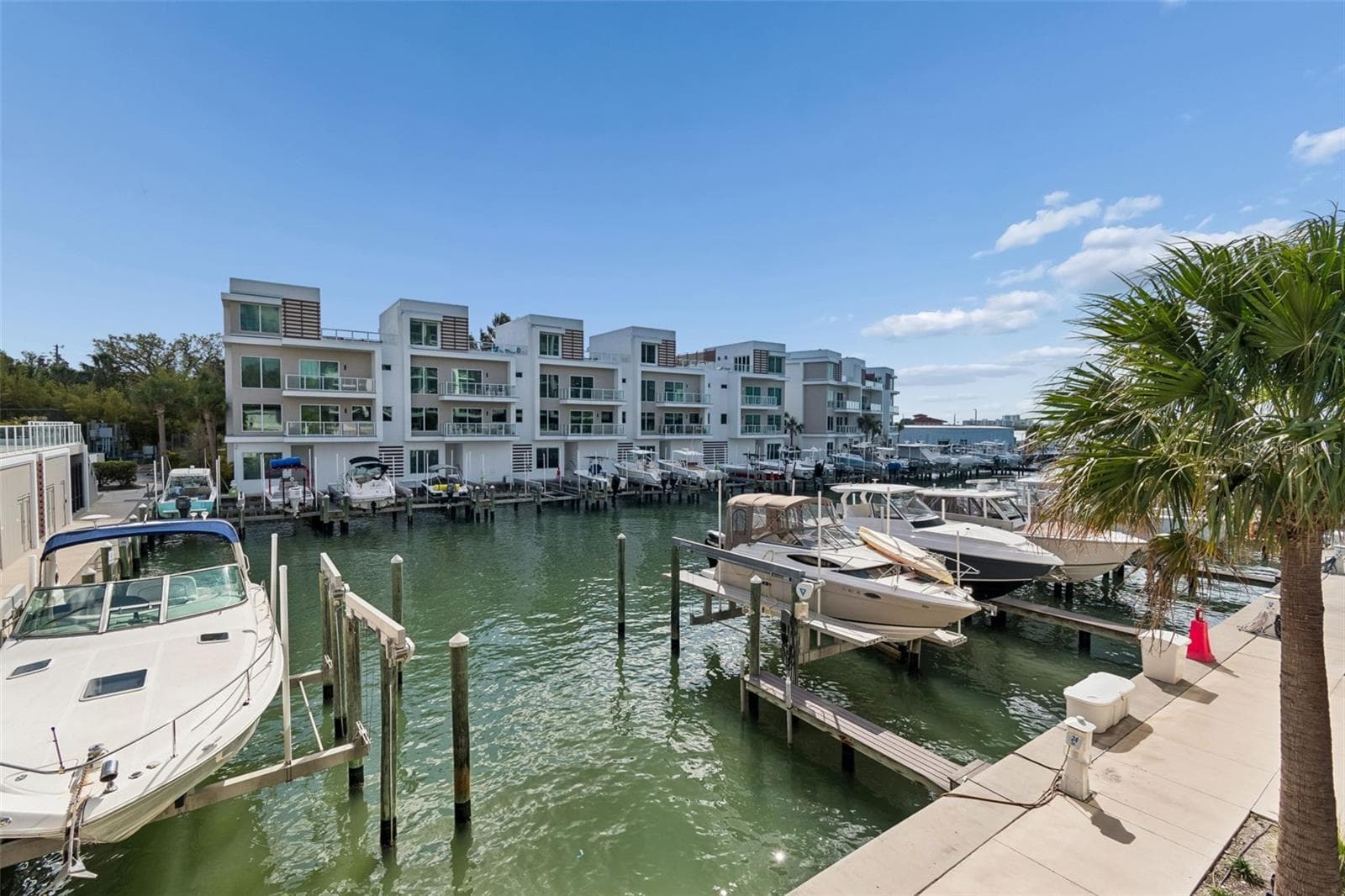 Condominium at 920 N OSCEOLA AVE #604, CLEARWATER, photo 75 of 100
