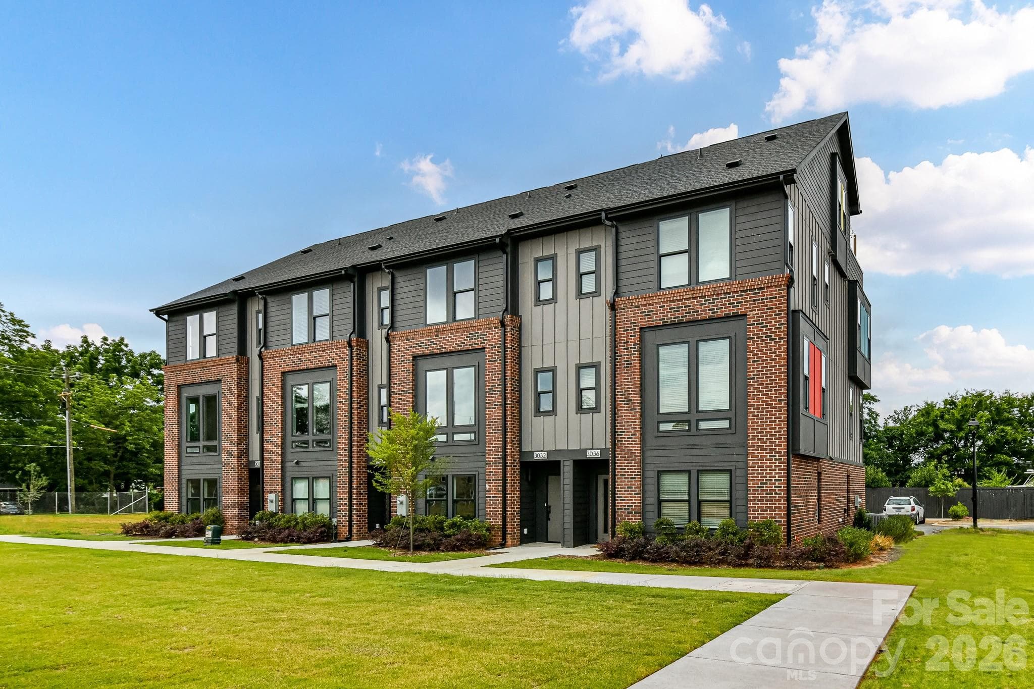 Townhouse at Charlotte, photo 18 of 21