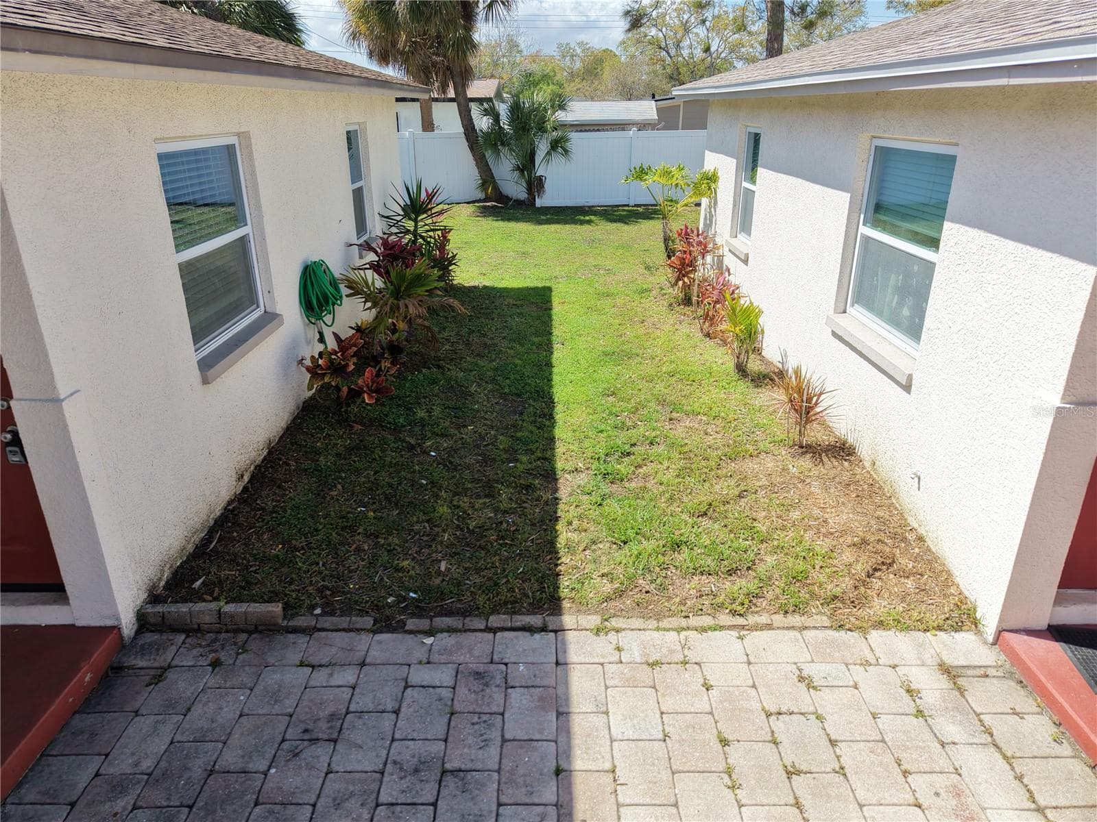 Duplex at 6627 S WEST SHORE BLVD, TAMPA, photo 18 of 22