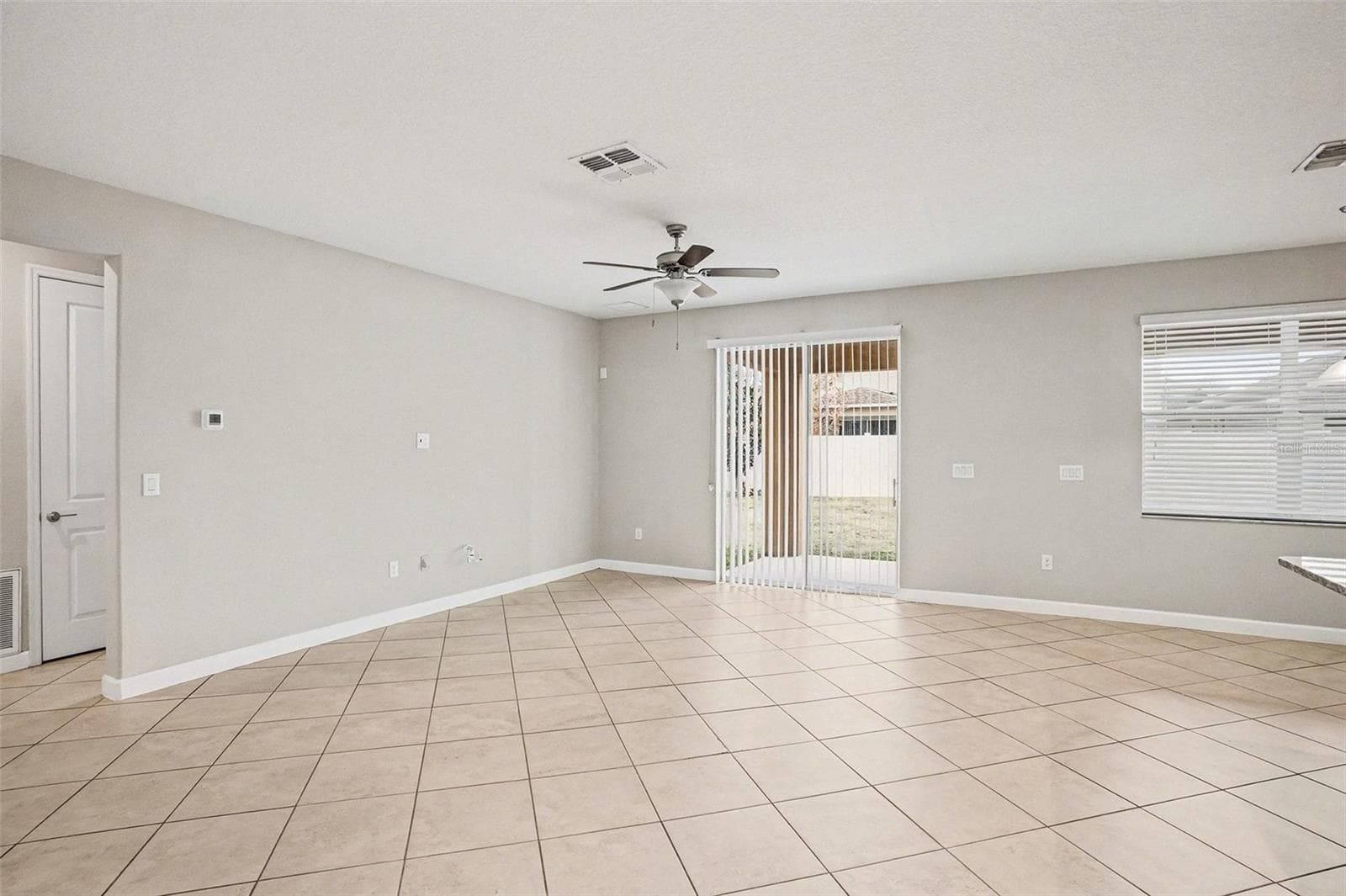 Single Family Residence at 11755 WINTERSET COVE DR, RIVERVIEW, photo 5 of 30