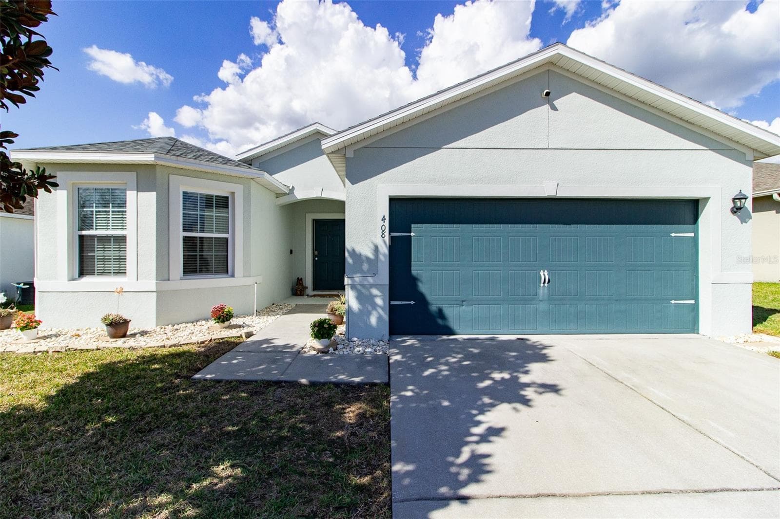 408 CEDAR GLEN DR