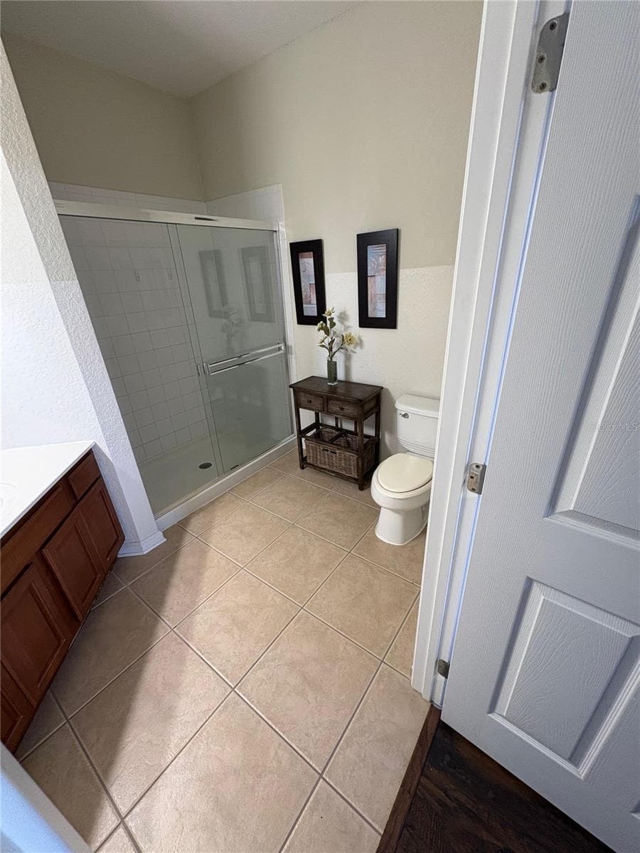 Condominium at 4102 BREAKVIEW DR #40103, ORLANDO, photo 12 of 17