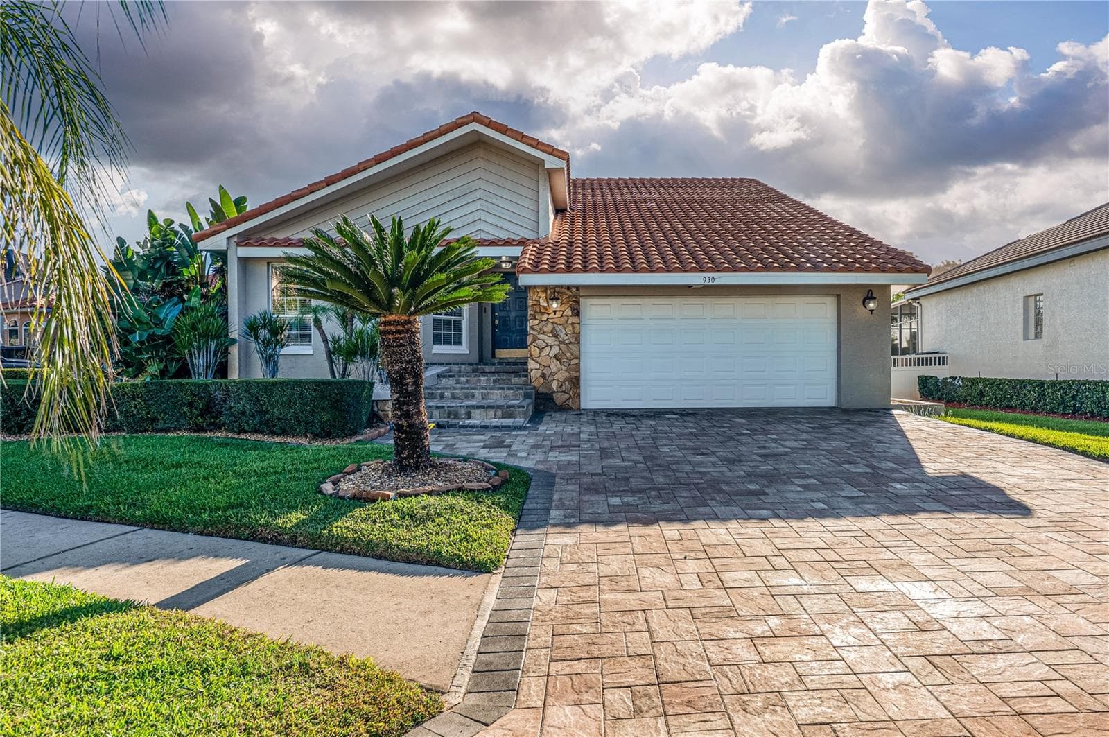 930 SYMPHONY ISLES BLVD