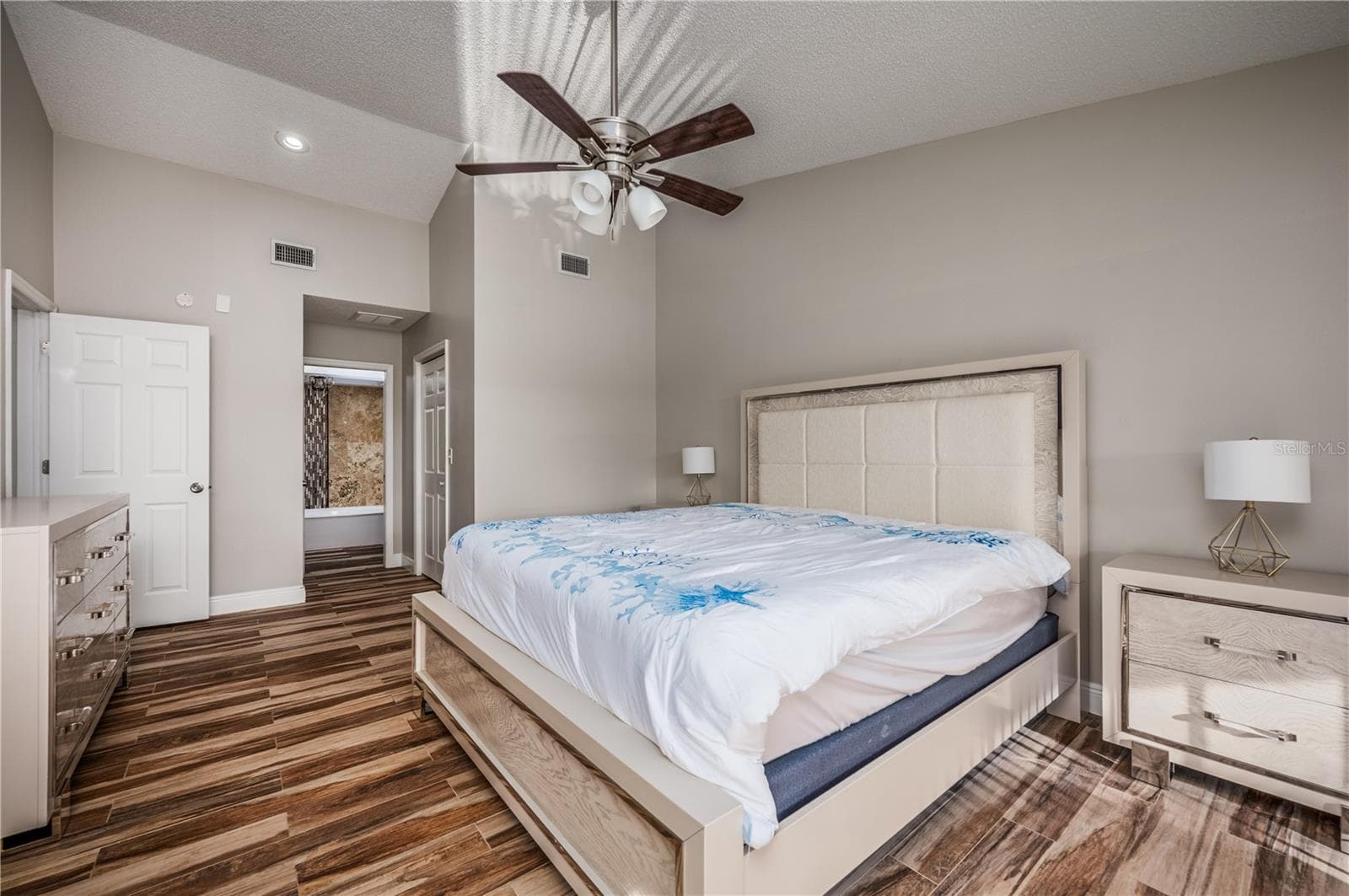 Single Family Residence at 930 SYMPHONY ISLES BLVD, APOLLO BEACH, photo 27 of 38
