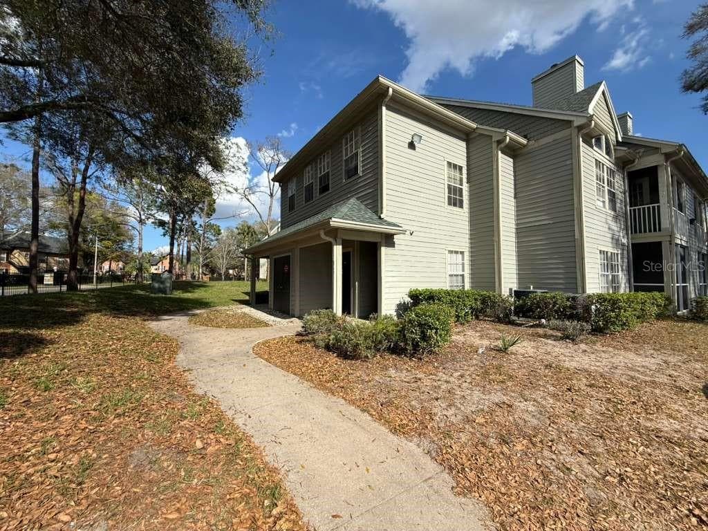 6094 WESTGATE DR #101