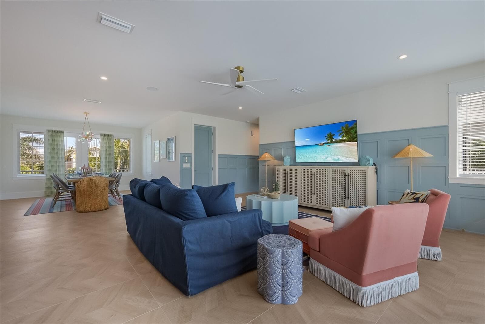227 S Harbor Drive Holmes Beach FL 34217 MLS #A4684262Great room and dining area - 227 S HARBOR DR, HOLMES BEACH