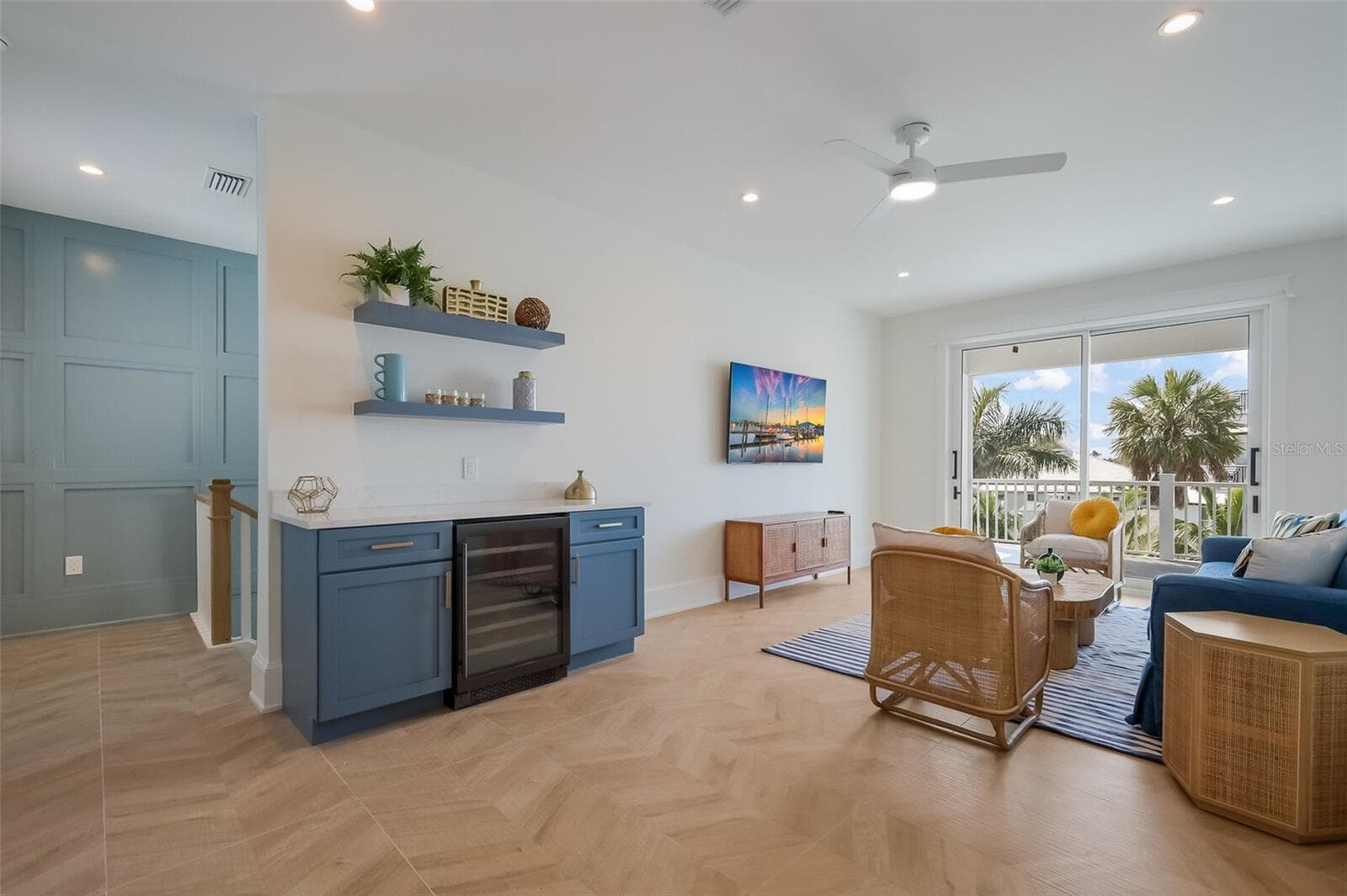 227 S Harbor Drive Holmes Beach FL 34217 MLS #A46842623rd floor great room - 227 S HARBOR DR, HOLMES BEACH