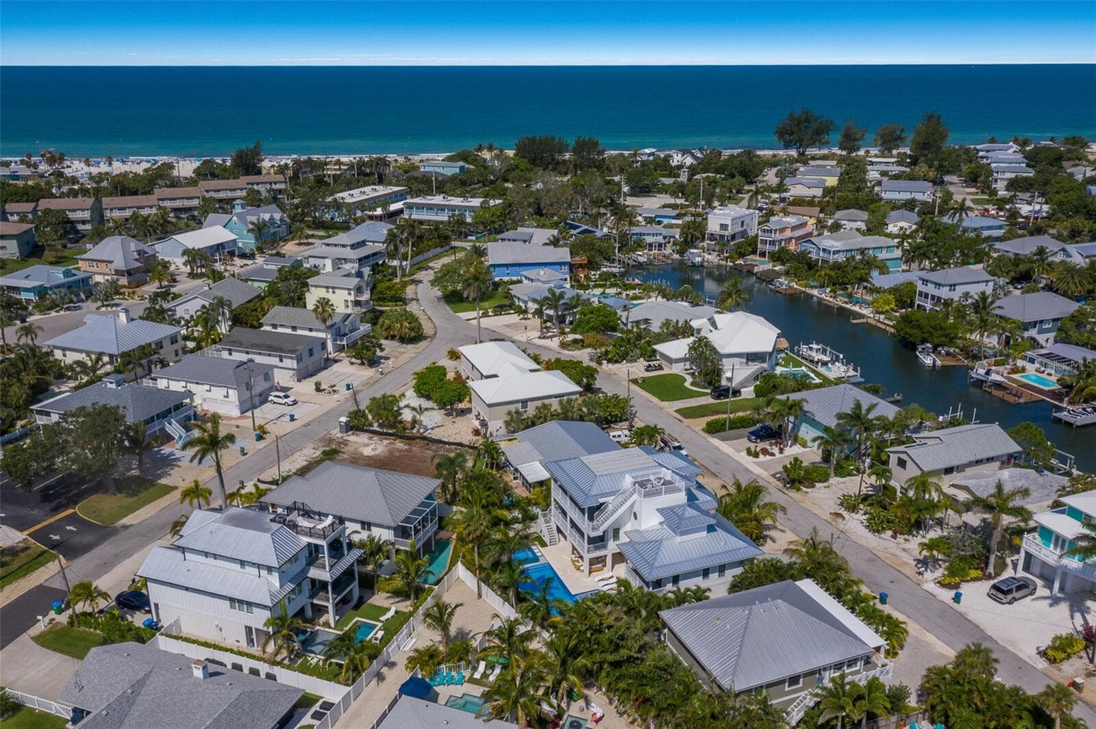 227 S Harbor Drive Holmes Beach FL 34217 MLS #A4684262 - 227 S HARBOR DR, HOLMES BEACH
