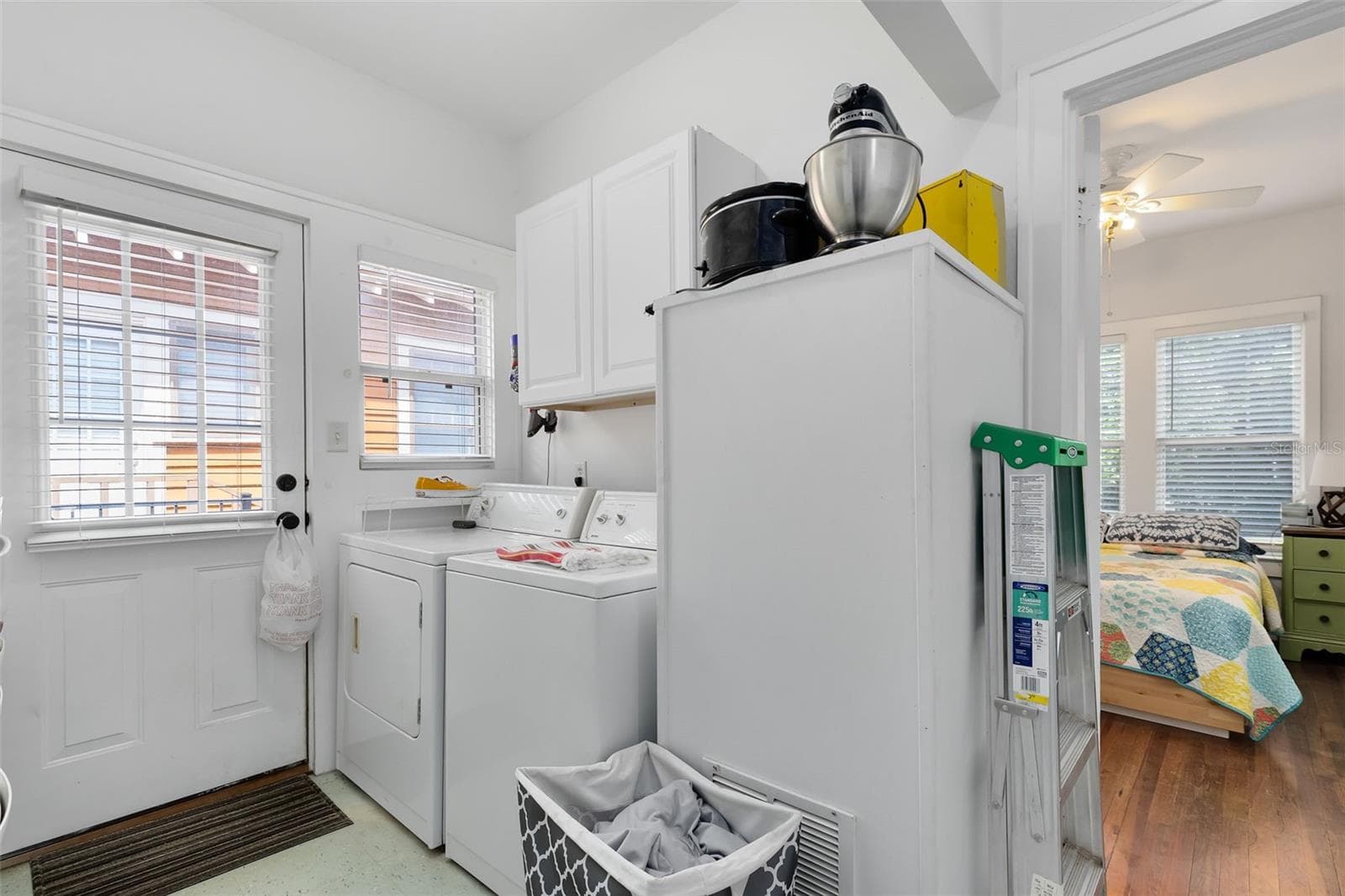 Duplex at 1415 E AMELIA ST, ORLANDO, photo 11 of 27
