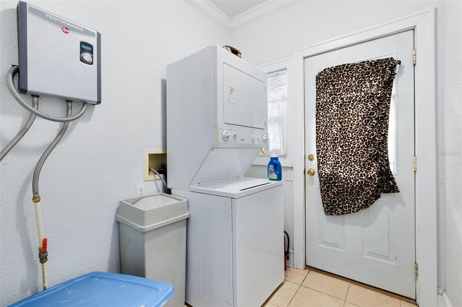 Duplex at 1415 E AMELIA ST, ORLANDO, photo 23 of 27