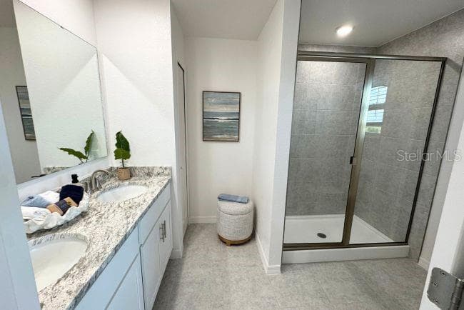 Model home - actual features may vary. - 10721 FOUNTAIN PALM CIR, BOKEELIA