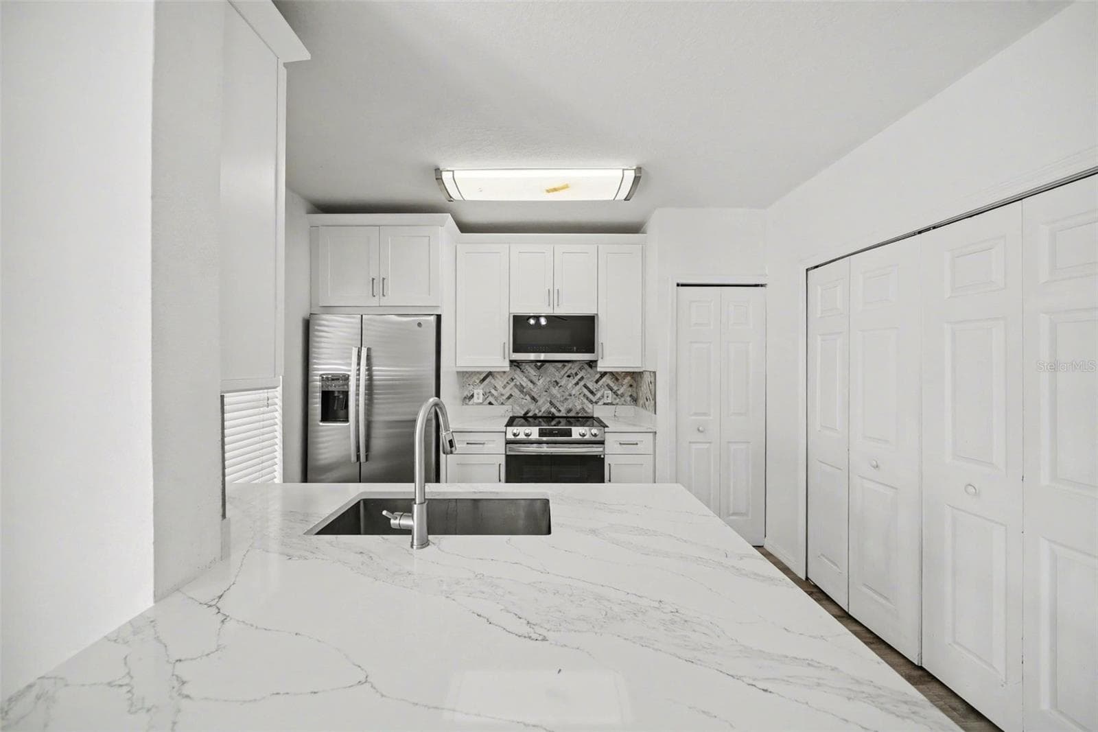 Townhouse at 1246 CHARLESWORTH DR, WESLEY CHAPEL, photo 11 of 33
