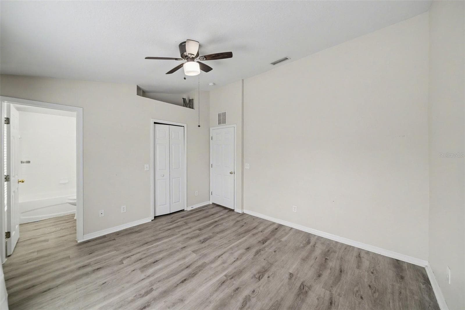 Townhouse at 1246 CHARLESWORTH DR, WESLEY CHAPEL, photo 15 of 33