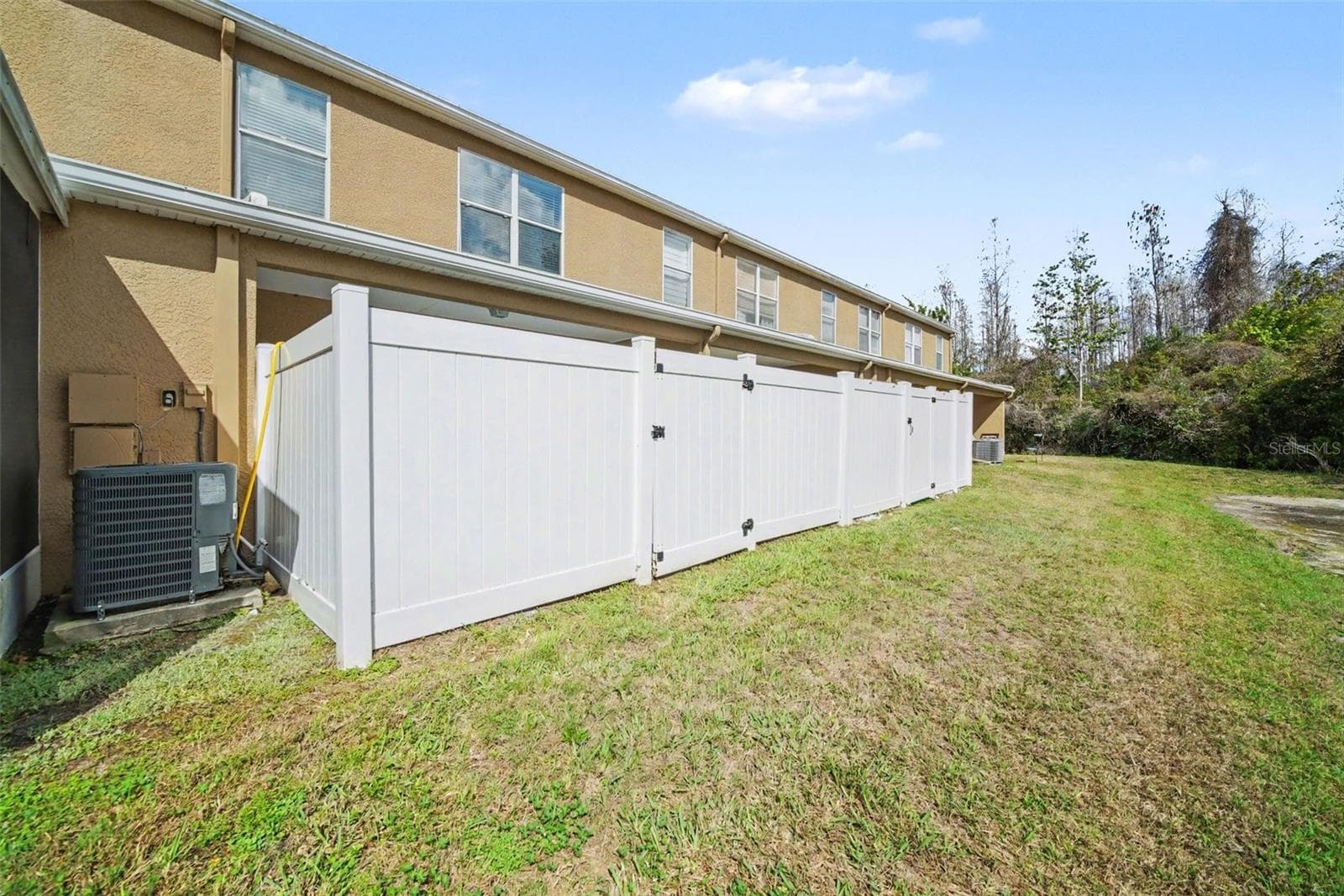 Townhouse at 1246 CHARLESWORTH DR, WESLEY CHAPEL, photo 27 of 33