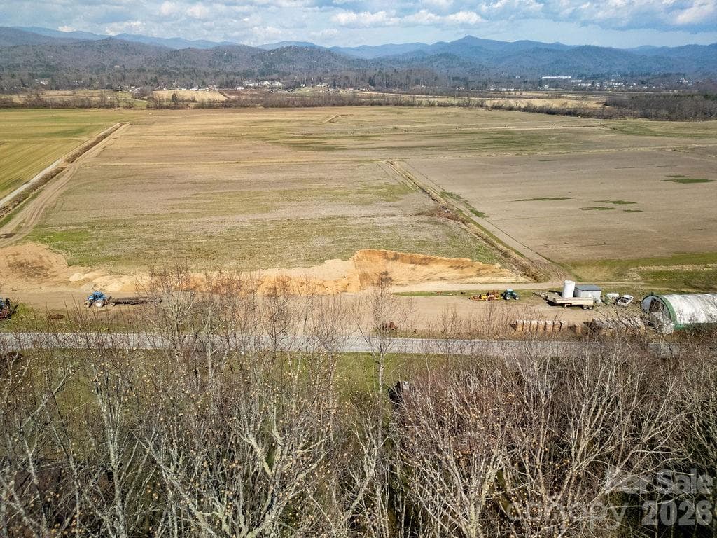 Lot at Pisgah Forest, photo 8 of 12