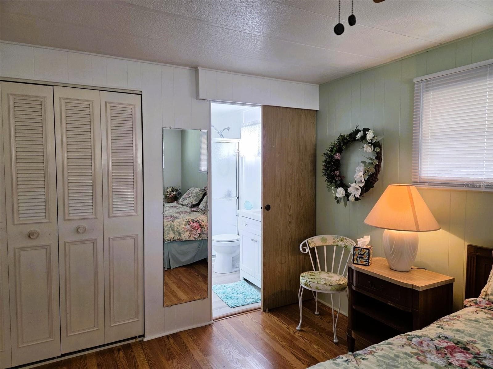 View of master bath entry and walk in closet area - 3312 OVERCUP OAK TER, SARASOTA