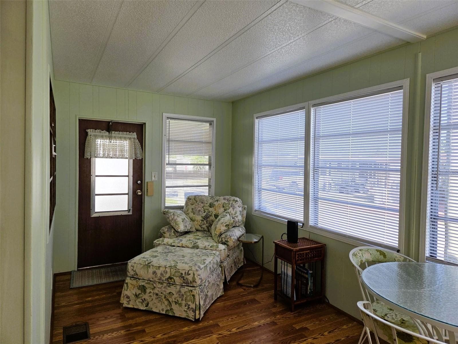 Florida room - 3312 OVERCUP OAK TER, SARASOTA