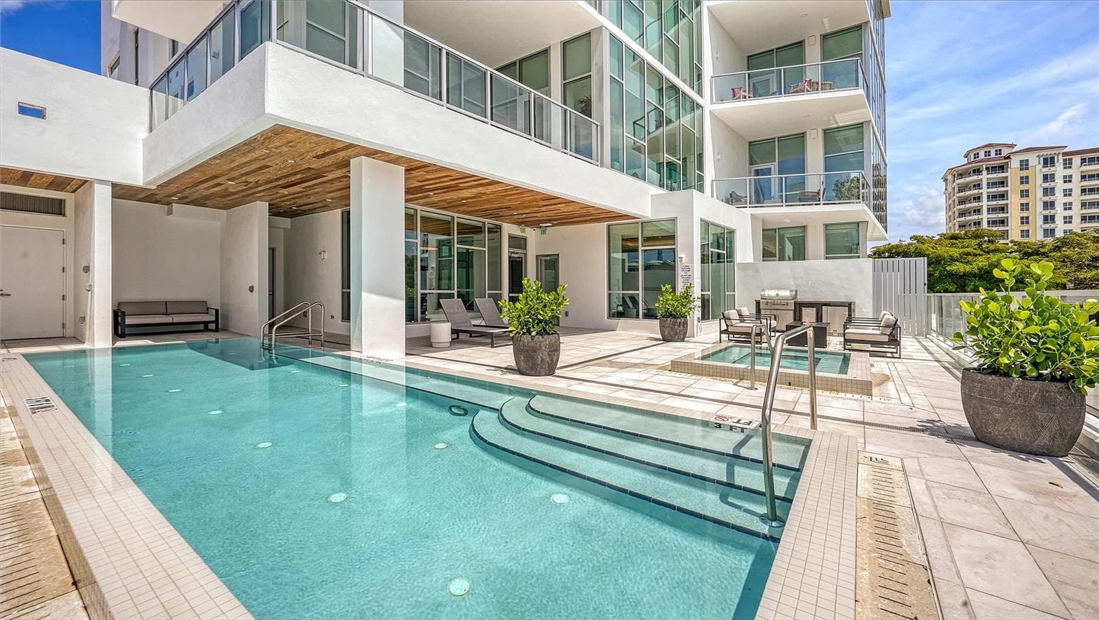 Condominium at 1335 2ND ST #Villa 2E, SARASOTA, photo 35 of 43