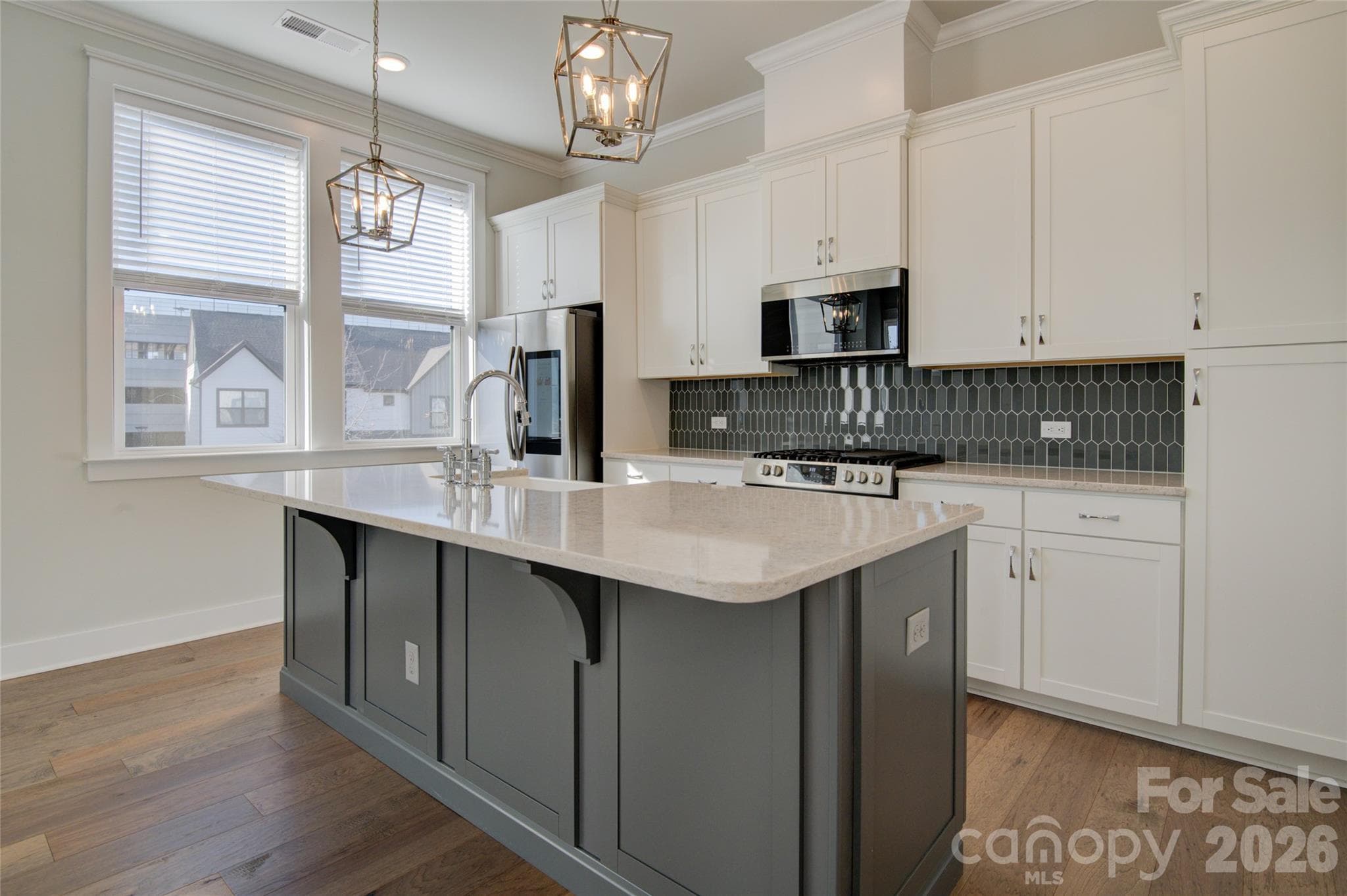 Townhouse at 5939 Ardrey Kell Road, Charlotte, photo 7 of 48