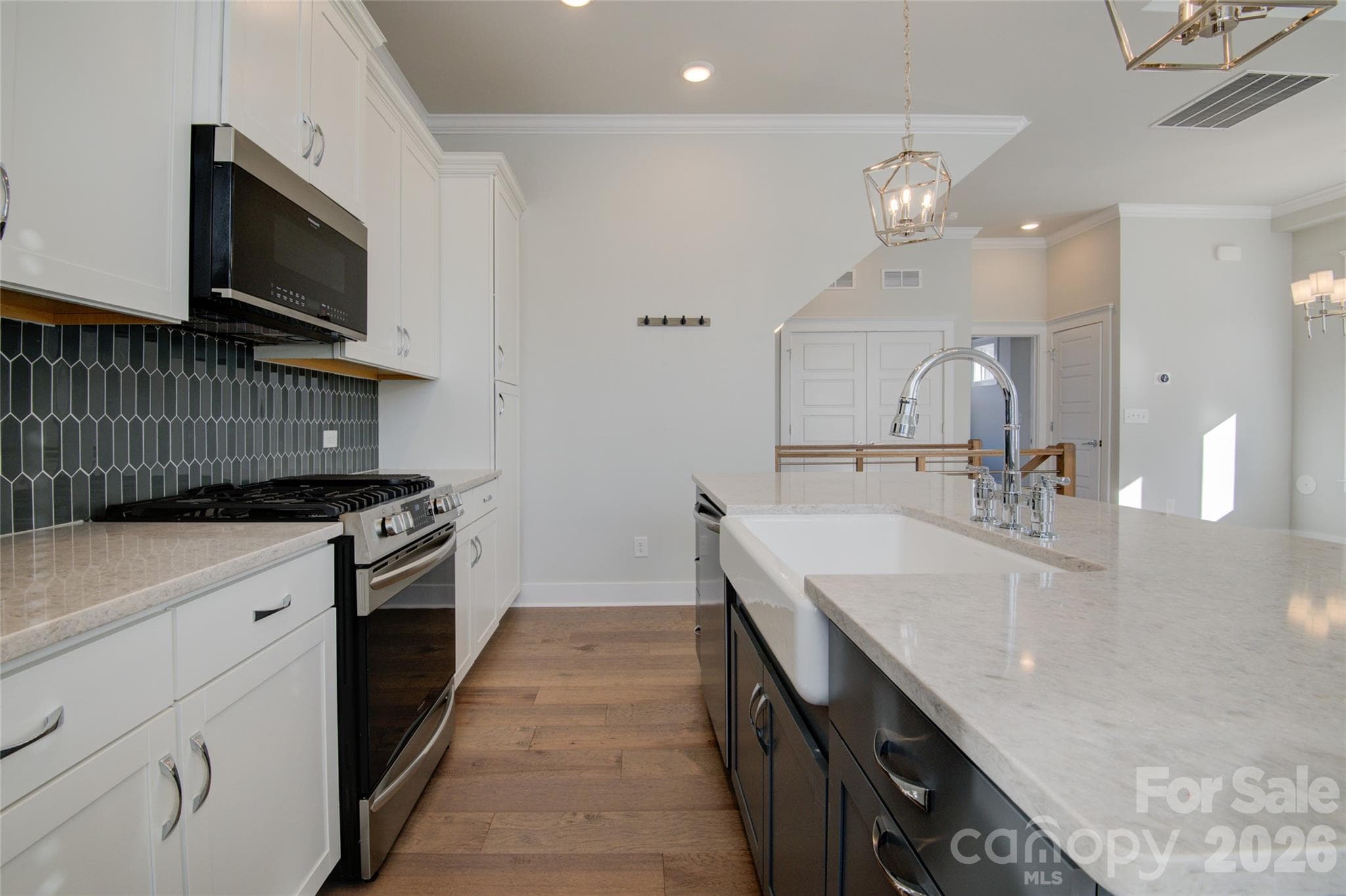 Townhouse at 5939 Ardrey Kell Road, Charlotte, photo 37 of 48