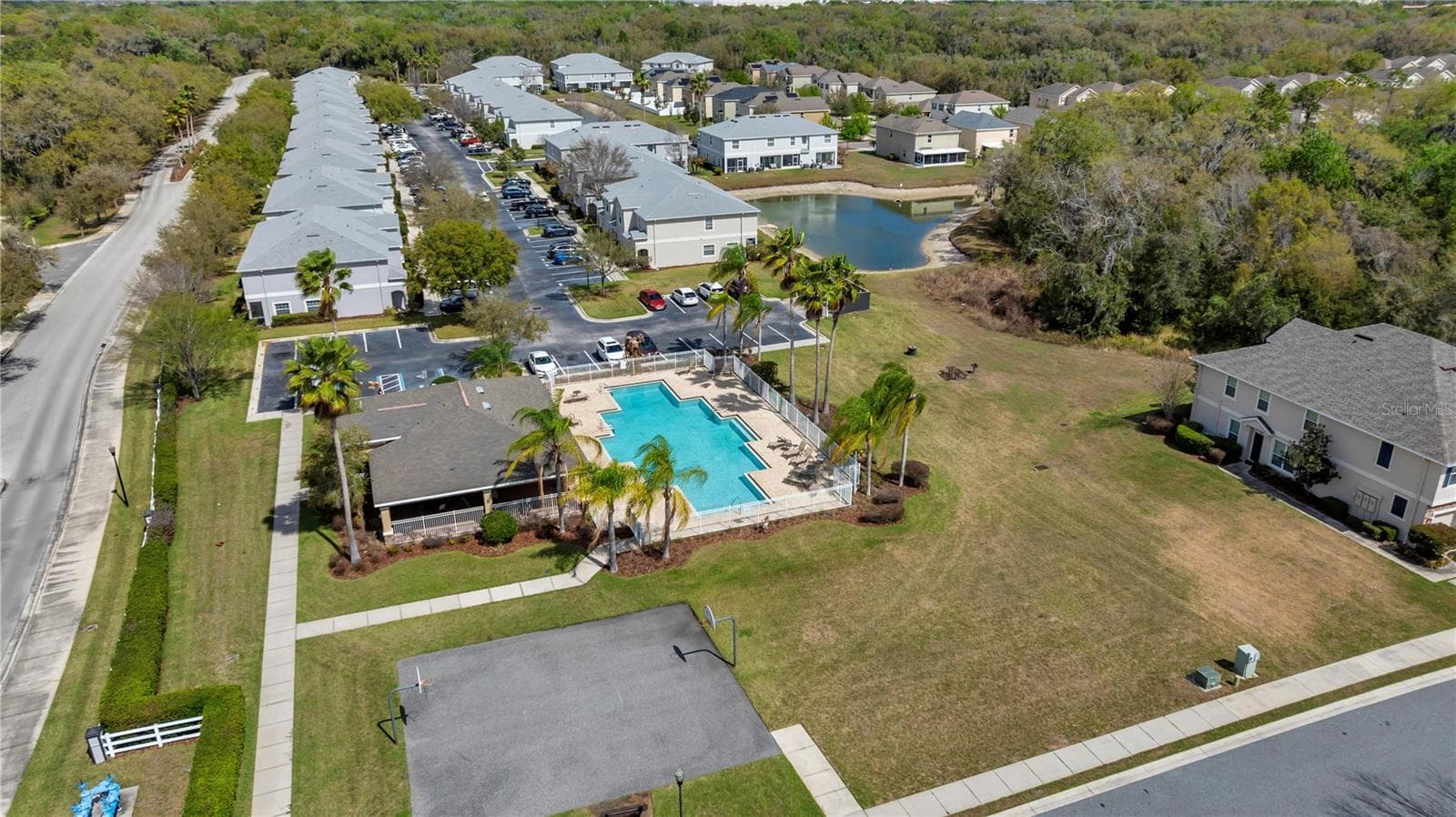 Townhouse at 1939 GREENWOOD VALLEY DR, PLANT CITY, photo 25 of 29