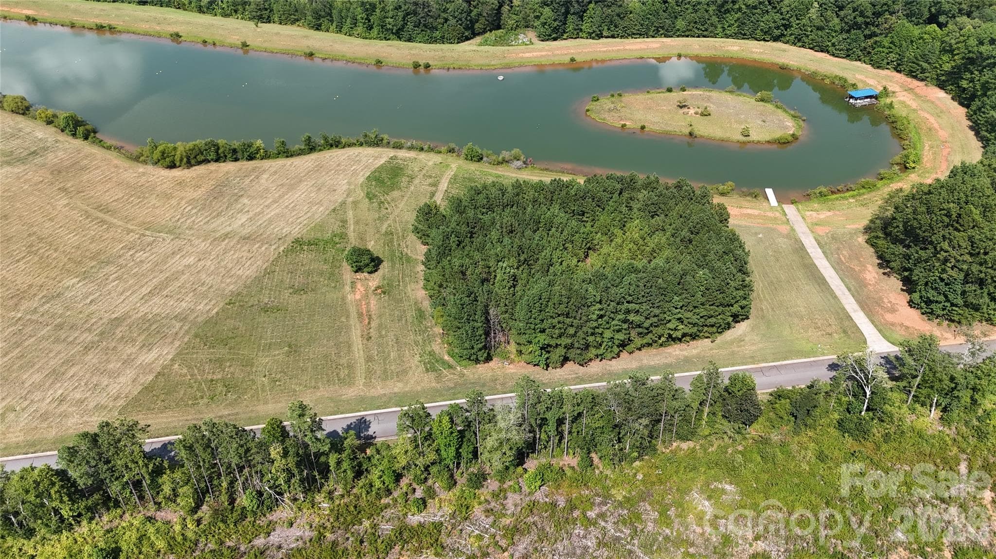 Single Family Residence at 4488 Mirror Lake Drive, Catawba, photo 6 of 23