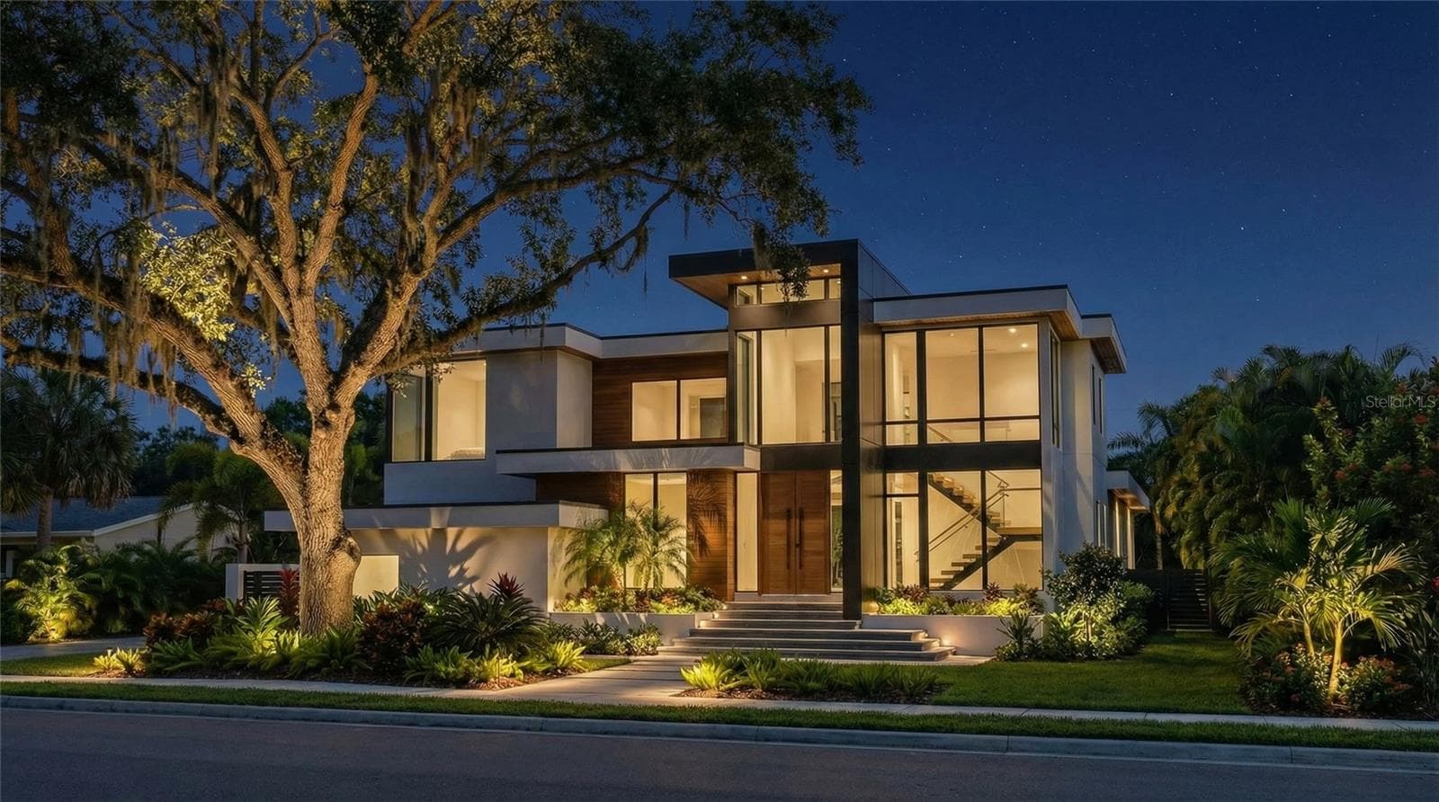Single Family Residence at 5002 W POE AVE, TAMPA, photo 55 of 56