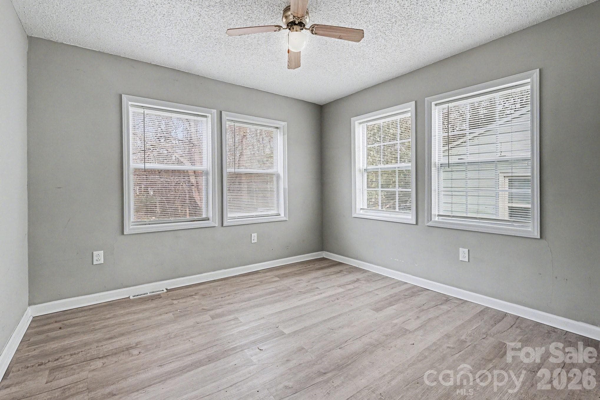 Single Family Residence at 9501 Misenheimer Road, Charlotte, photo 21 of 25