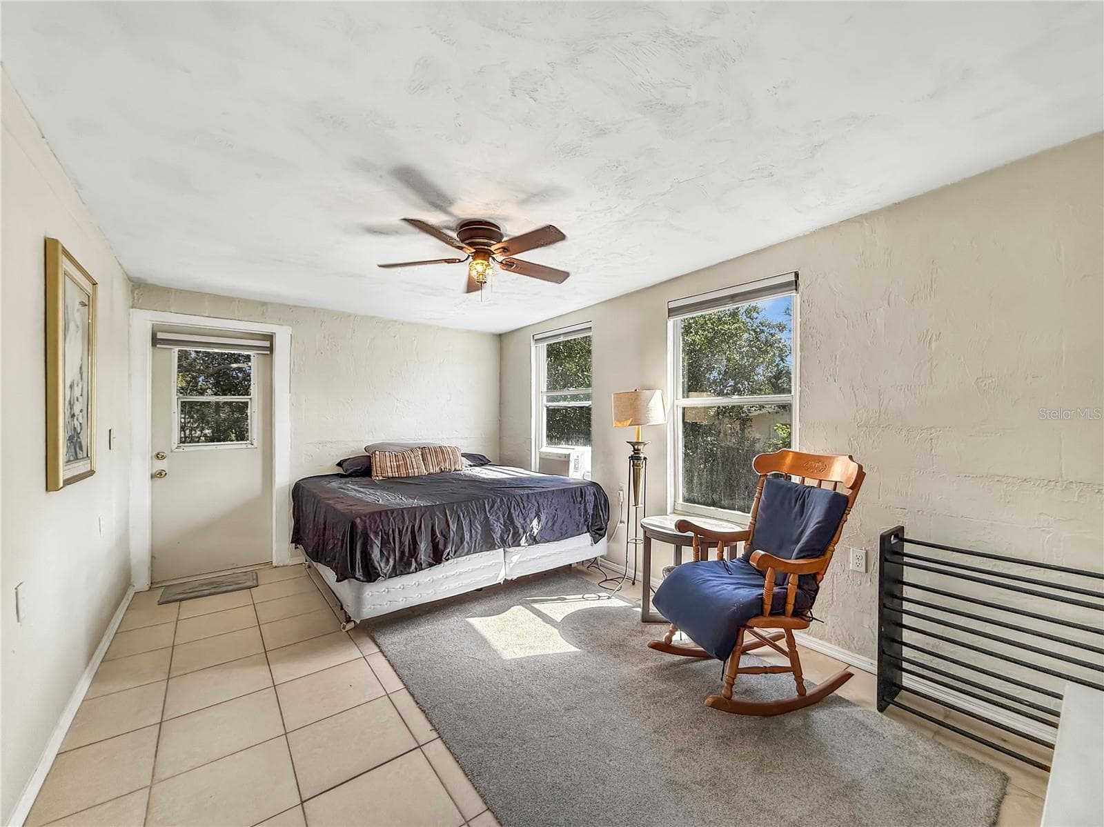 Single Family Residence at 889 W VILLAGE DR, DELTONA, photo 16 of 29