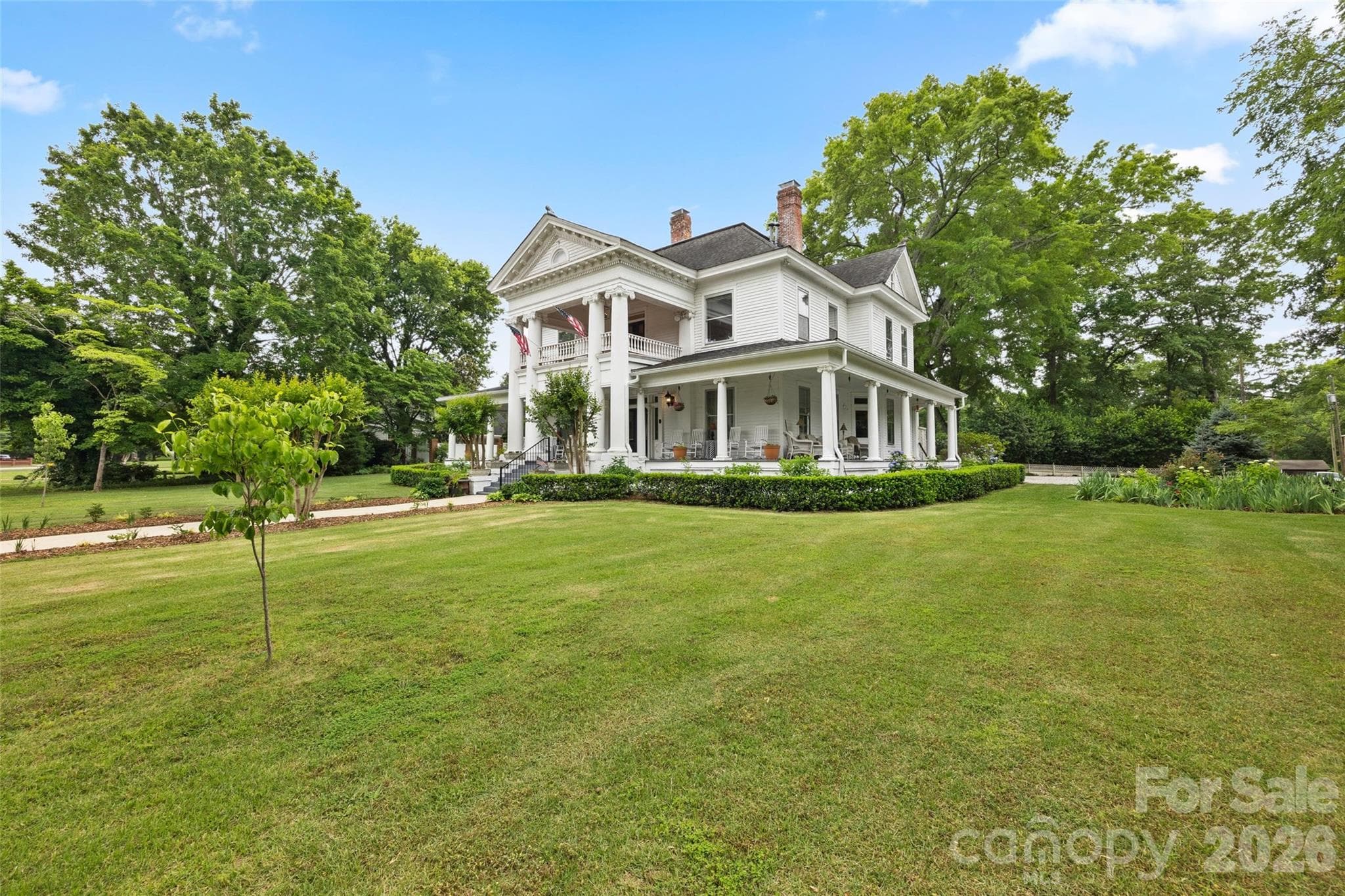Single Family Residence at 530 E Rutledge Avenue, Gaffney, photo 43 of 47