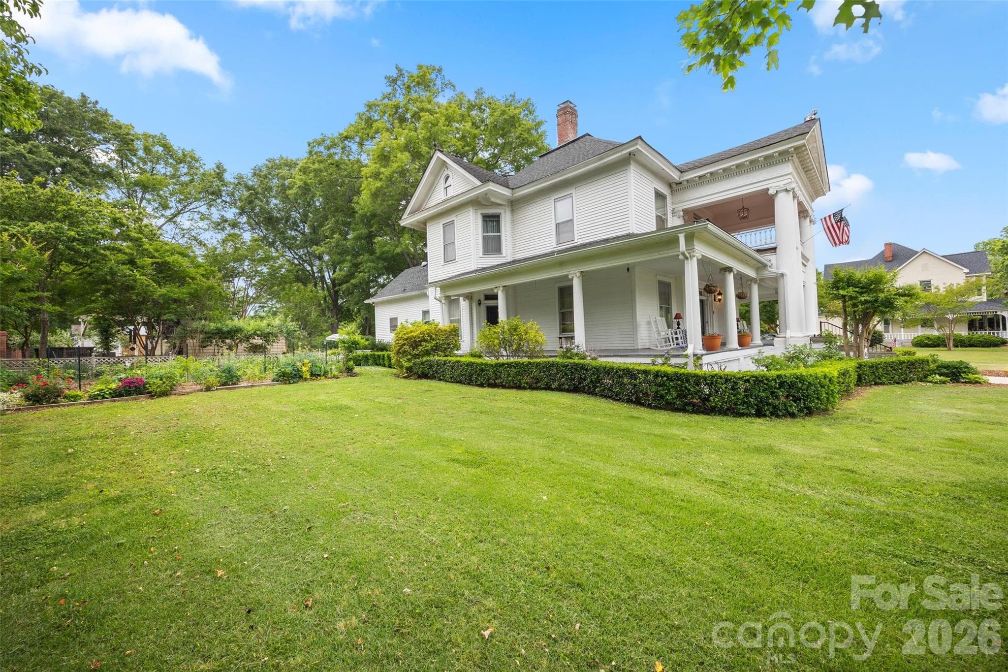 Single Family Residence at 530 E Rutledge Avenue, Gaffney, photo 44 of 47