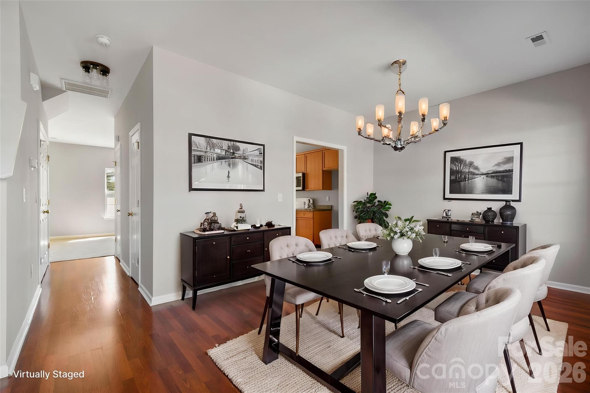 Townhouse at Concord, photo 6 of 27