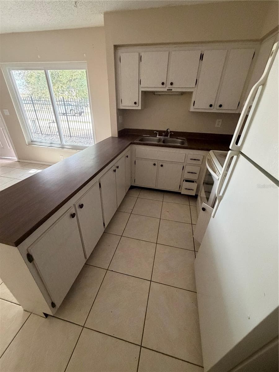 Villa at 21150 GERTRUDE AVE #H6, PORT CHARLOTTE, photo 5 of 14