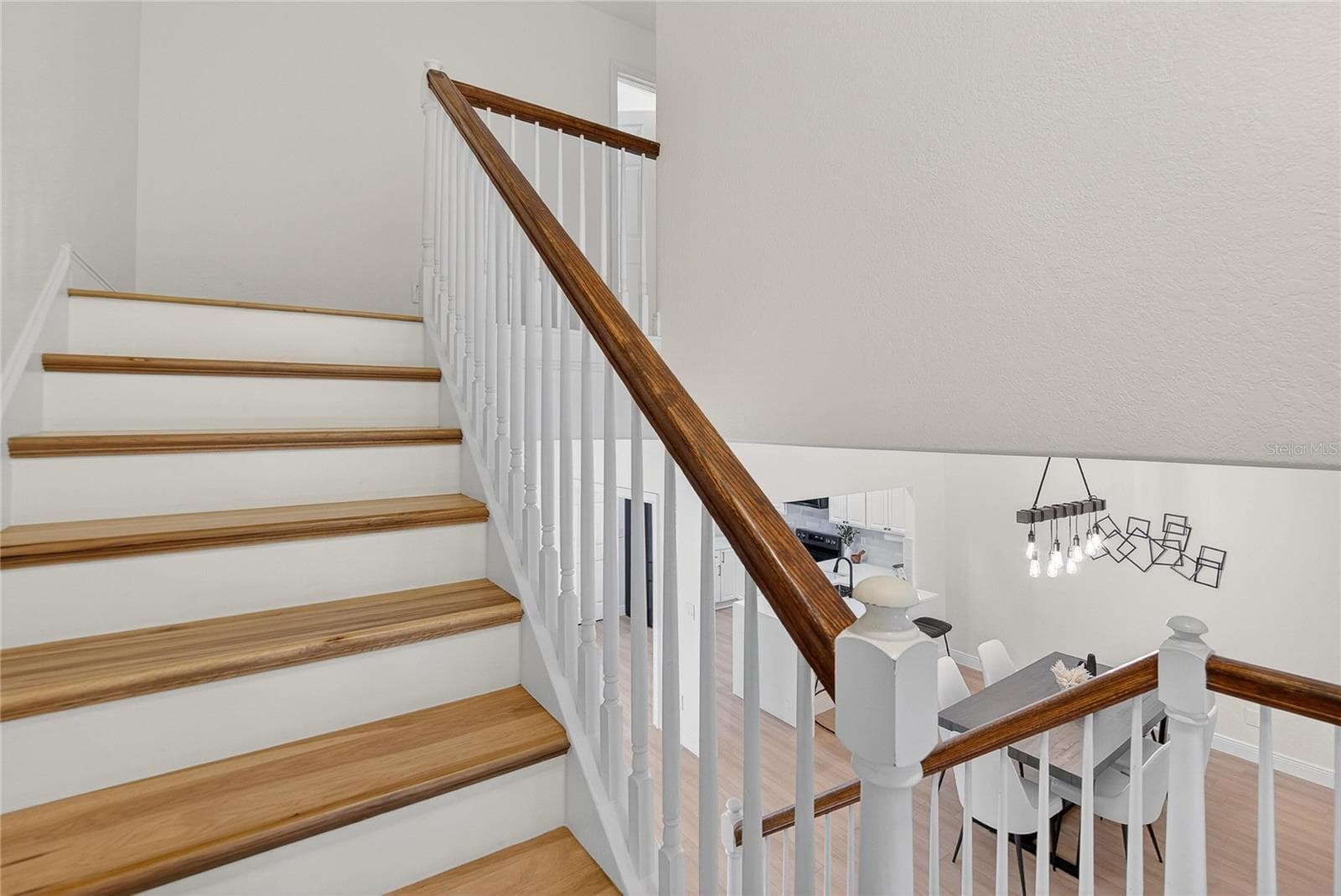 Townhouse at 918 WOODBRIDGE CT, SAFETY HARBOR, photo 22 of 59