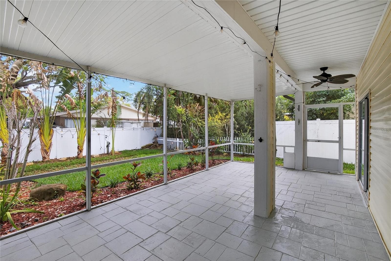 Townhouse at 918 WOODBRIDGE CT, SAFETY HARBOR, photo 49 of 59
