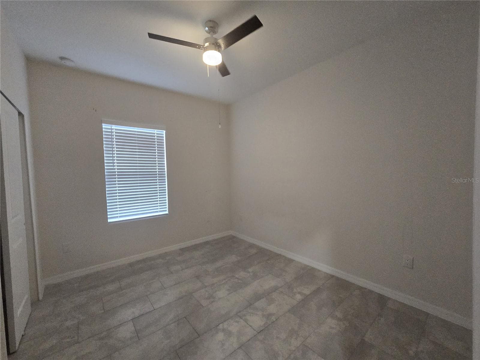 Duplex at 2025 DUNBAR ST, BARTOW, photo 5 of 12