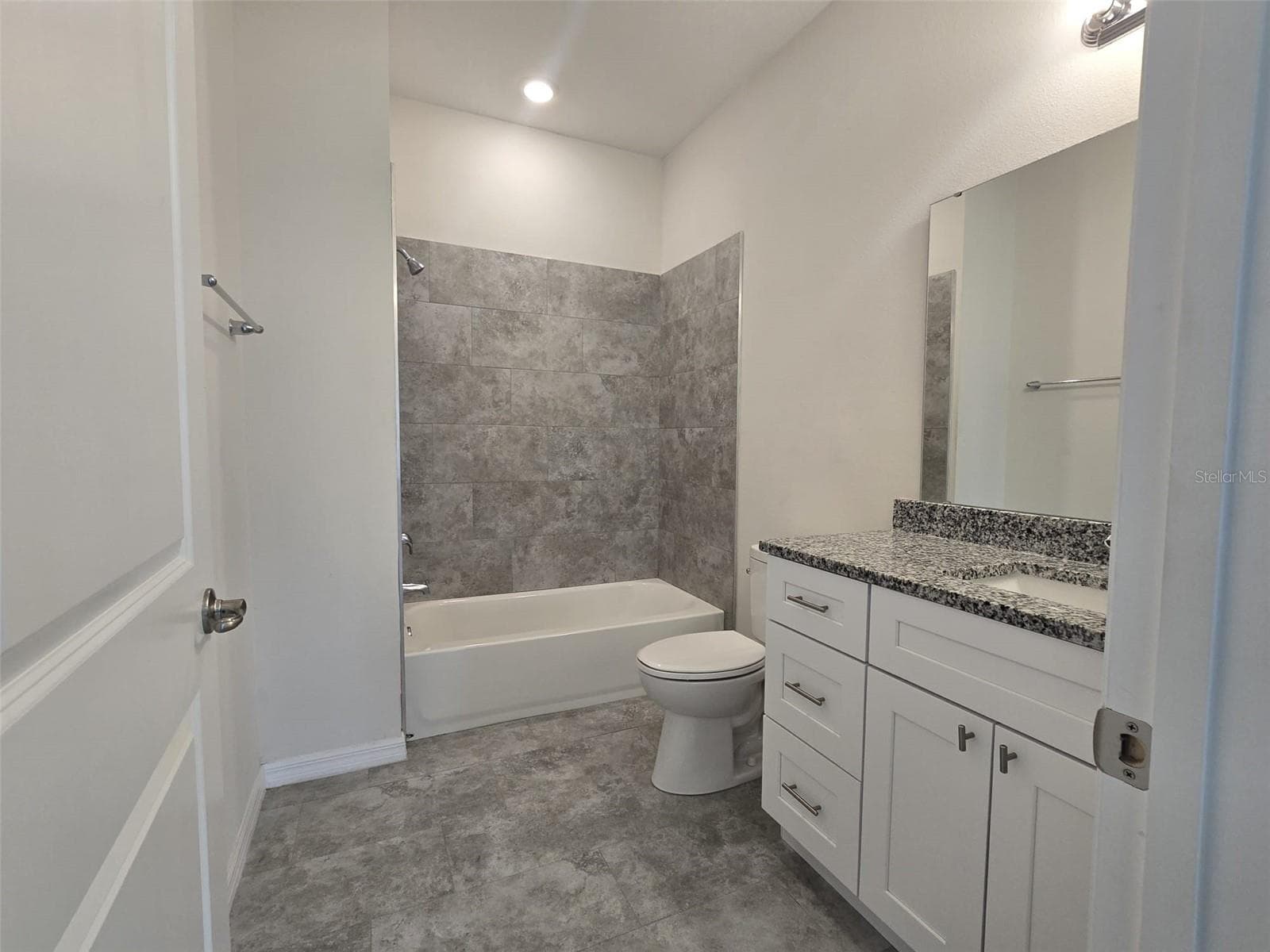 Duplex at 2025 DUNBAR ST, BARTOW, photo 6 of 12