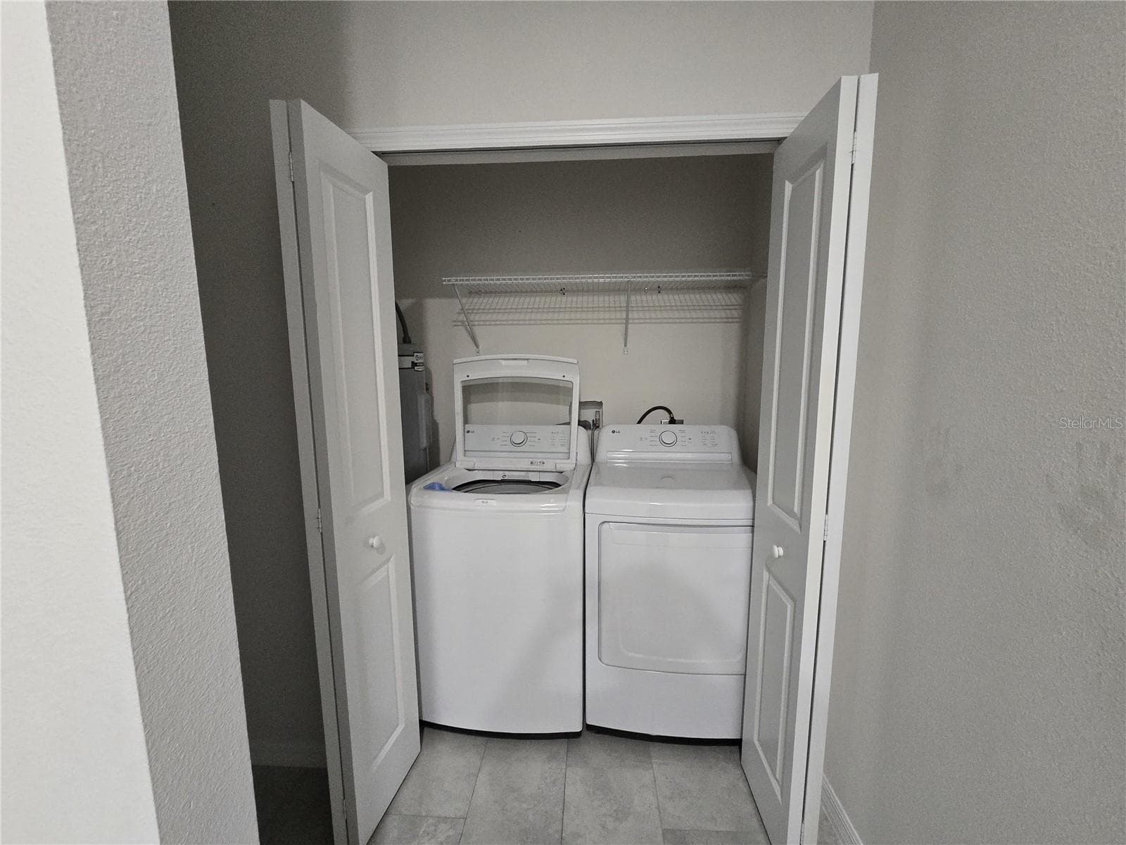Duplex at 2025 DUNBAR ST, BARTOW, photo 8 of 12