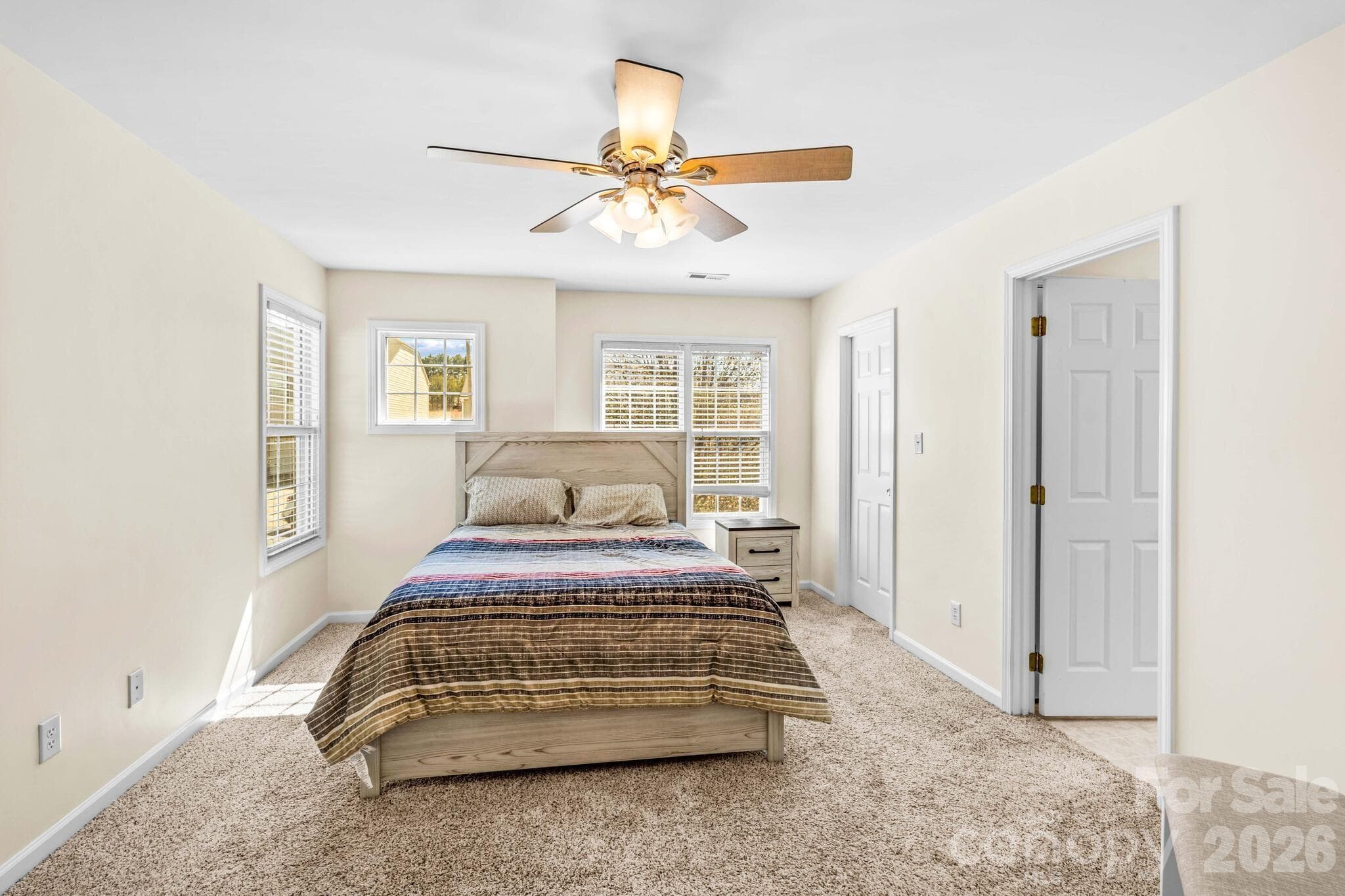 Single Family Residence at Hickory, photo 19 of 43