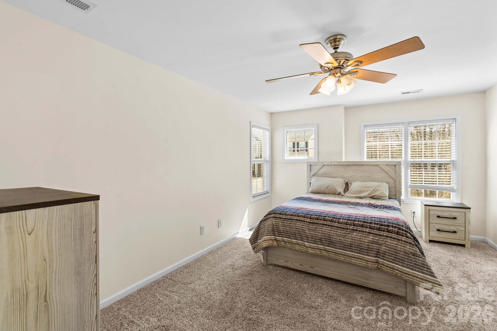 Single Family Residence at Hickory, photo 20 of 43