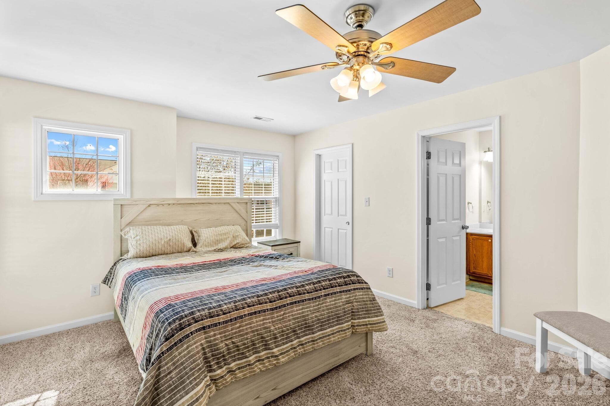 Single Family Residence at Hickory, photo 21 of 43